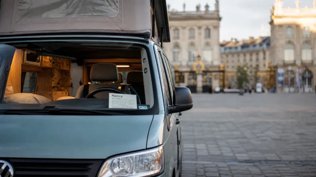 Location de van aménagé à Nancy : 4 critères pour réserver sans mauvaise surprise
